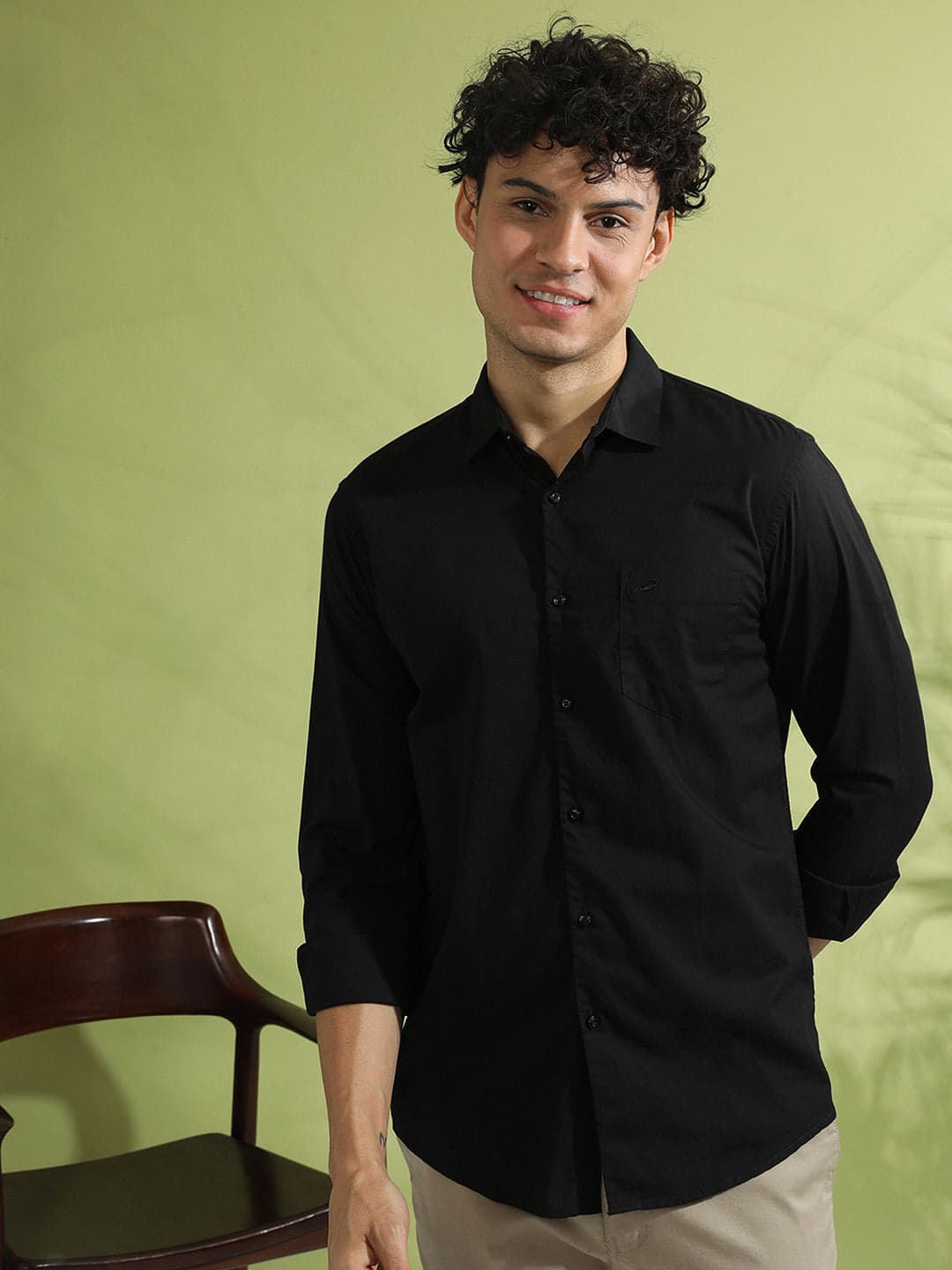 Comfort Shirt in Soft Black